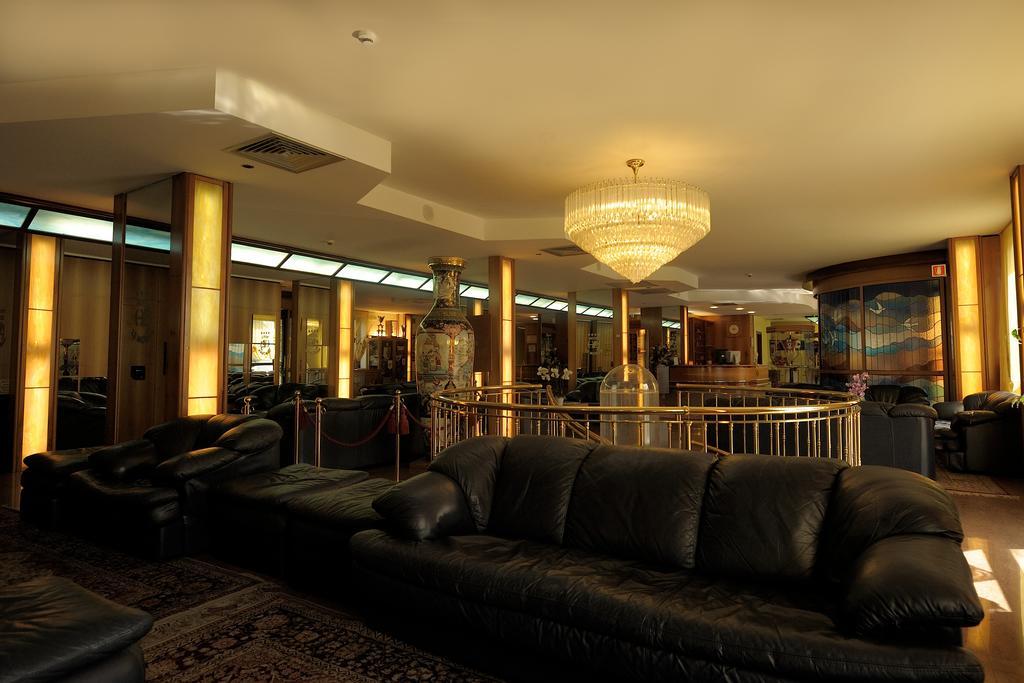 Hotel Le Moran Cusago Dış mekan fotoğraf